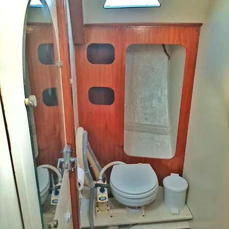 Botel Sensenom Mataró