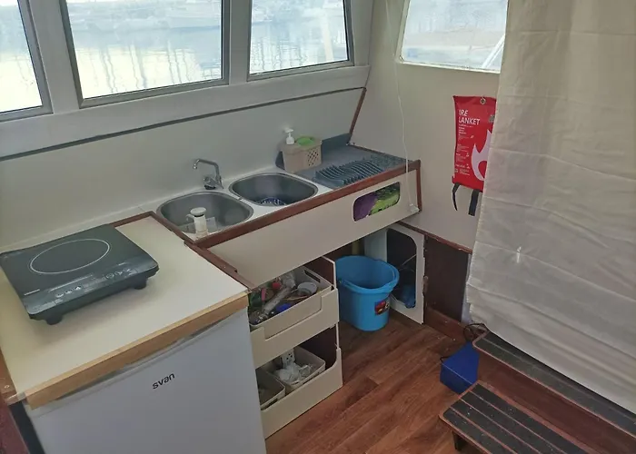 Úszó hotel Sensenom